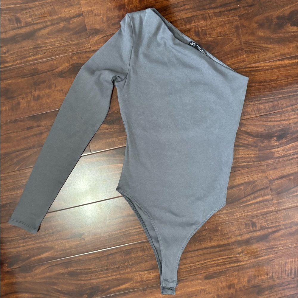 Zara Grey One-Shoulder Bodysuit